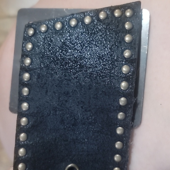 vintage oversized Black Gold Studded grommet Belt bohemian - Picture 6 of 6